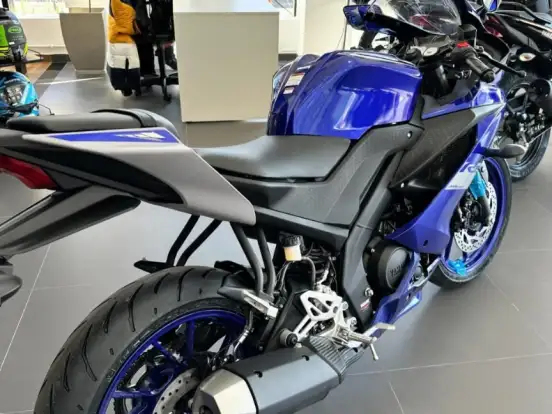 YAMAHA-YZF R15 YAMAHA-YZF R15-2026