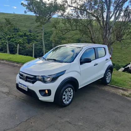 FIAT MOBI 1.0 FIREFLY FLEX LIKE. MANUAL