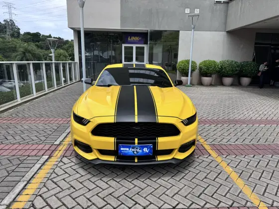 FORD MUSTANG 3.7 V6 GASOLINA AUTOMÁTICO FORD MUSTANG 3.7 V6 GASOLINA AUTOMÁTICO