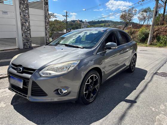 FORD FOCUS 2.0 TITANIUM 16V FLEX 4P POWERSHIFT