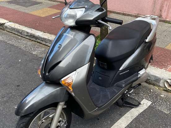 HONDA-LEAD 110 HONDA-LEAD 110-2010