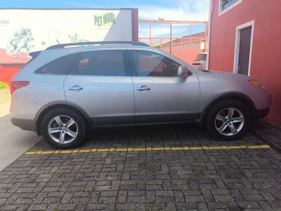 HYUNDAI-VERACRUZ-3.8 V6 GASOLINA 4WD AUTOMÁTICO HYUNDAI-VERACRUZ-2010