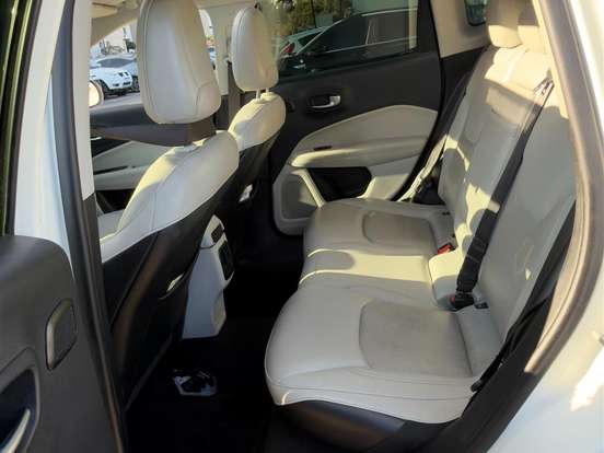 JEEP-COMPASS-2.0 16V FLEX LONGITUDE AUTOMÁTICO JEEP-COMPASS-2018