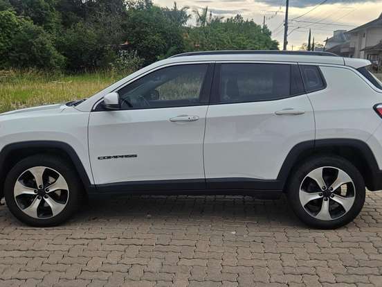 JEEP-COMPASS-2.0 16V FLEX SPORT AUTOMÁTICO JEEP-COMPASS-2021