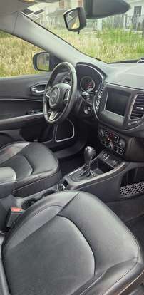 JEEP-COMPASS-2021