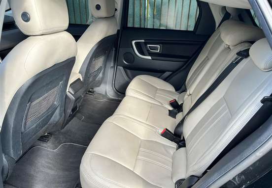LAND ROVER-DISCOVERY SPORT-2016