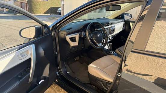 TOYOTA-COROLLA-2017