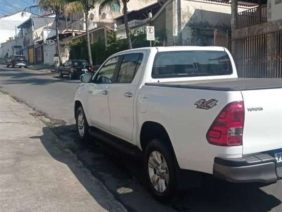 TOYOTA-HILUX-2.8 STD 4X4 CD 16V DIESEL 4P MANUAL TOYOTA-HILUX-2018