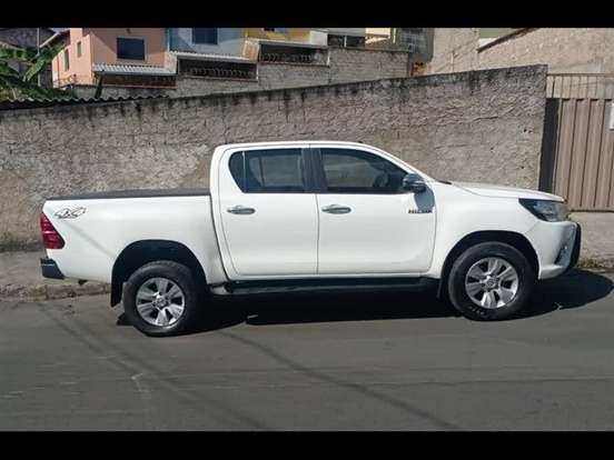 TOYOTA-HILUX-2.8 STD 4X4 CD 16V DIESEL 4P MANUAL TOYOTA-HILUX-2018