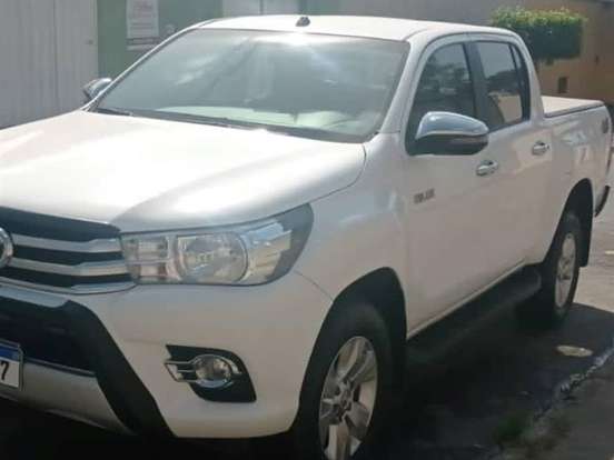TOYOTA-HILUX-2.8 STD 4X4 CD 16V DIESEL 4P MANUAL TOYOTA-HILUX-2018