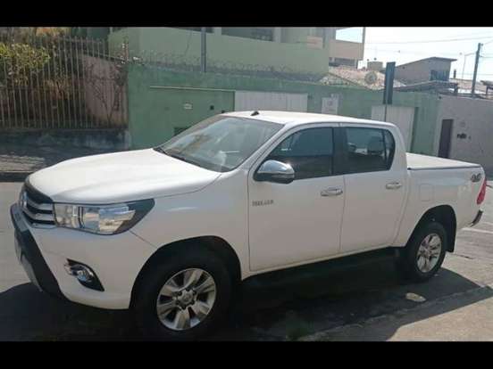 TOYOTA-HILUX-2.8 STD 4X4 CD 16V DIESEL 4P MANUAL TOYOTA-HILUX-2018