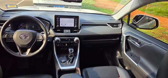 TOYOTA-RAV4-2020