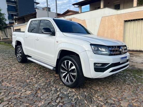 VOLKSWAGEN-AMAROK-2.0 HIGHLINE EXTREME 4X4 CD 16V TURBO INTERCOOLER DIESEL 4P AUTOMÁTICO VOLKSWAGEN-AMAROK-2016