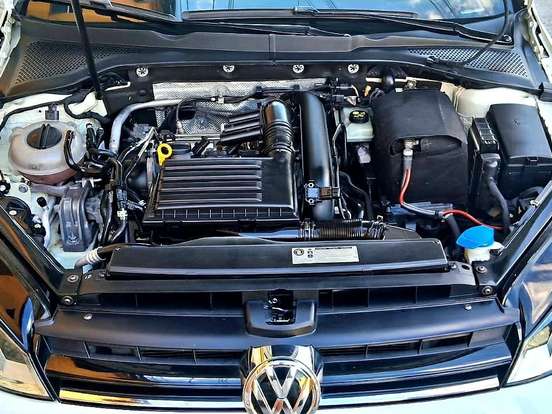 VOLKSWAGEN-GOLF-1.4 TSI HIGHLINE 16V GASOLINA 4P AUTOMÁTICO VOLKSWAGEN-GOLF-2015