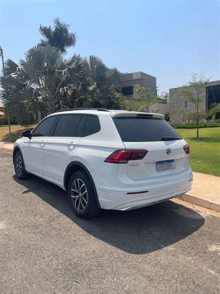VOLKSWAGEN-TIGUAN-2019