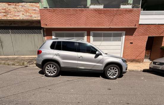 VOLKSWAGEN-TIGUAN-2014