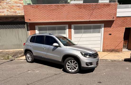 VOLKSWAGEN-TIGUAN-2.0 TSI 16V TURBO GASOLINA 4P TIPTRONIC VOLKSWAGEN-TIGUAN-2014