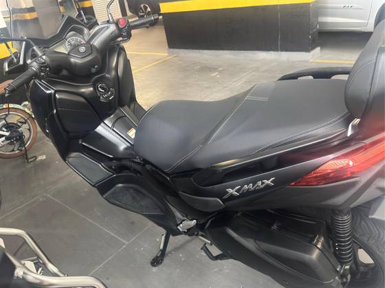 YAMAHA XMAX ABS 