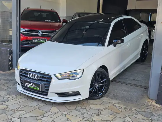AUDI A3 1.8 TFSI SEDAN 16V 180CV GASOLINA 4P AUTOMÁTICO AUDI A3 1.8 TFSI SEDAN 16V 180CV GASOLINA 4P AUTOMÁTICO