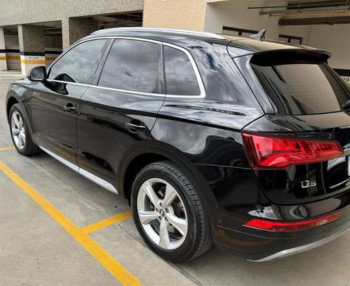 AUDI-Q5-2018