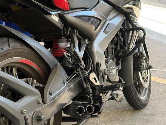 BAJAJ-DOMINAR 200 BAJAJ-DOMINAR 200-2025