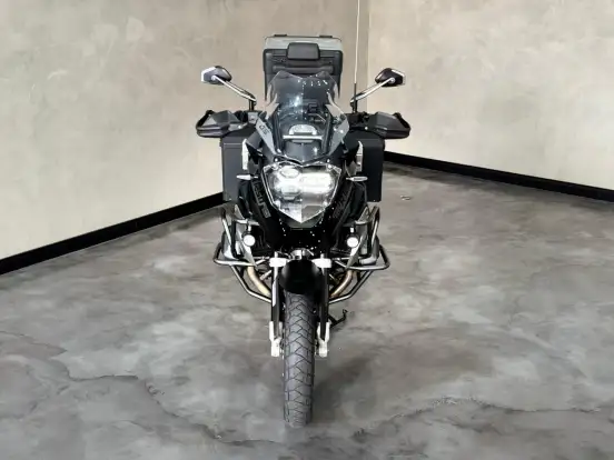 BMW-R 1250 GS TRIPLE BLACK BMW-R 1250 GS TRIPLE BLACK-2021