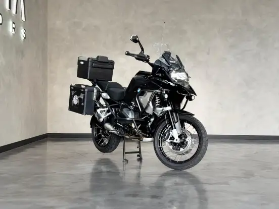 BMW-R 1250 GS TRIPLE BLACK BMW-R 1250 GS TRIPLE BLACK-2021