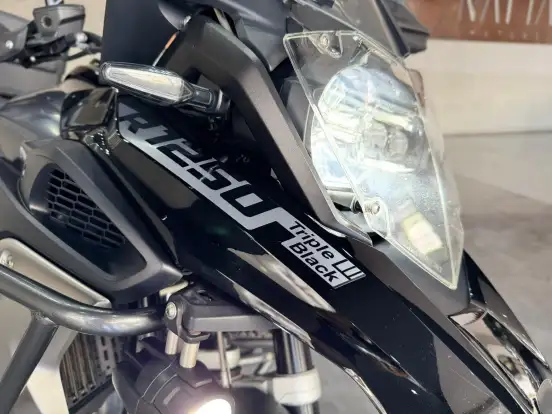 BMW-R 1250 GS TRIPLE BLACK BMW-R 1250 GS TRIPLE BLACK-2021