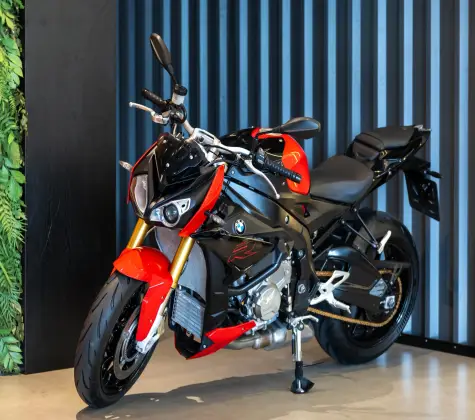BMW S 1000 R BMW S 1000 R