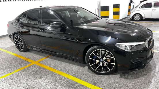 BMW-530i-2018
