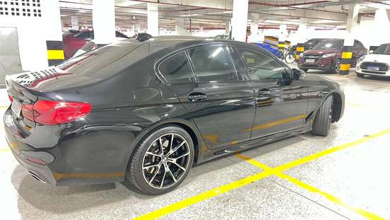 BMW-530i-2018
