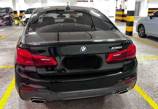 BMW-530i-2018