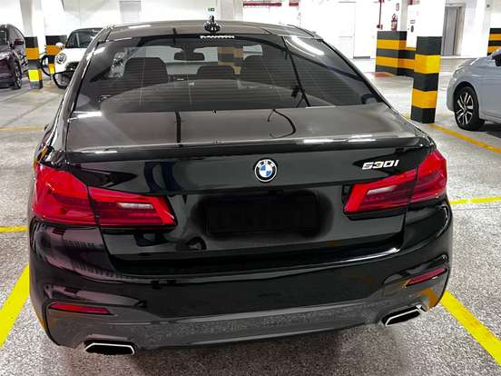 BMW-530i-2.0 16V TURBO GASOLINA M SPORT AUTOMÁTICO BMW-530i-2018