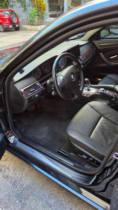 BMW-550i-2007