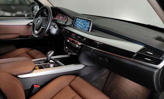 BMW-X5-2017