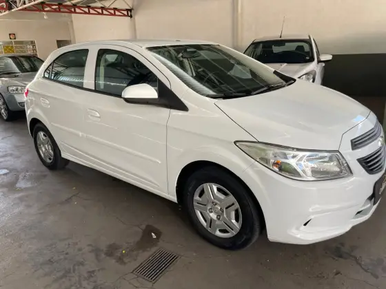 CHEVROLET ONIX 1.0 MPFI JOY 8V FLEX 4P MANUAL