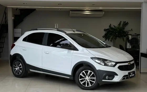CHEVROLET ONIX 1.4 MPFI ACTIV 8V FLEX 4P MANUAL