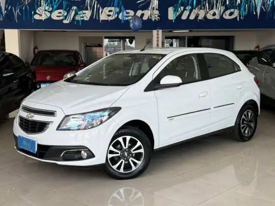CHEVROLET ONIX 1.4 MPFI LTZ 8V FLEX 4P MANUAL