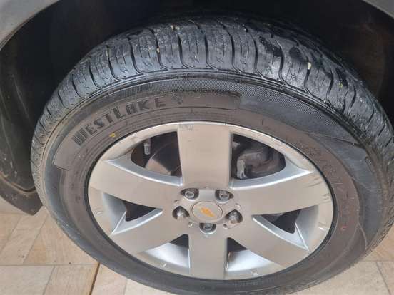 CHEVROLET-CAPTIVA-2011