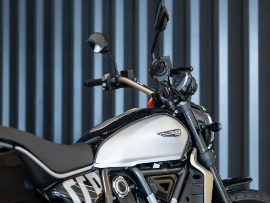 DUCATI-SCRAMBLER ICON-2024