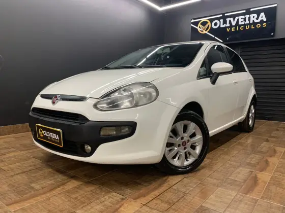 FIAT PUNTO 1.4 ATTRACTIVE 8V FLEX 4P MANUAL