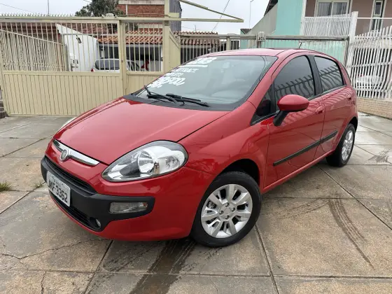 FIAT PUNTO 1.4 ATTRACTIVE ITALIA 8V FLEX 4P MANUAL
