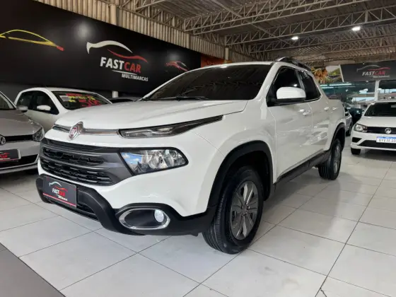 FIAT TORO 1.8 16V EVO FLEX FREEDOM AT6 FIAT TORO 1.8 16V EVO FLEX FREEDOM AT6