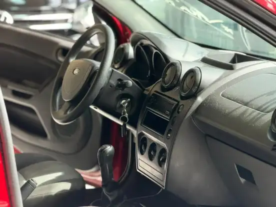 FORD-FIESTA-2013