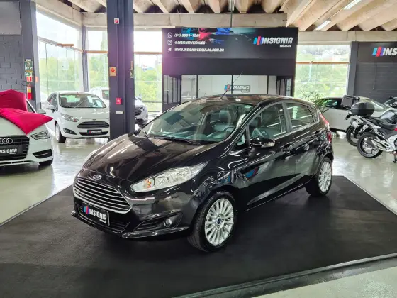 FORD FIESTA 1.6 TITANIUM HATCH 16V FLEX 4P POWERSHIFT