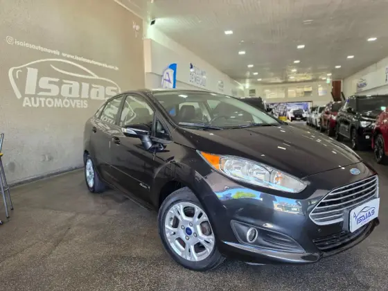 FORD FIESTA 1.6 TITANIUM SEDAN 16V FLEX 4P POWERSHIFT FORD FIESTA 1.6 TITANIUM SEDAN 16V FLEX 4P POWERSHIFT