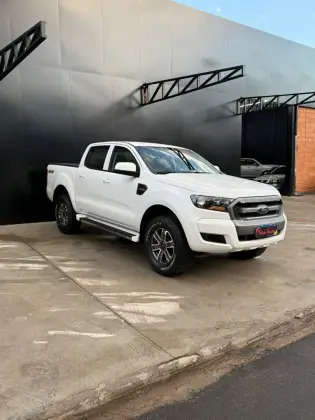 FORD RANGER 3.2 XL 4X4 CD 20V DIESEL 4P AUTOMÁTICO