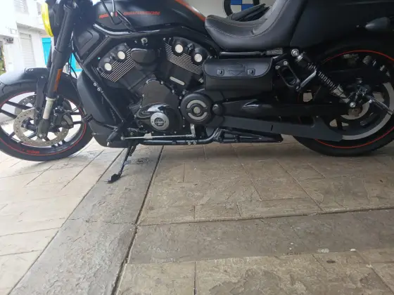 HARLEY-DAVIDSON V ROD NIGHT ROD ESPECIAL 