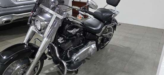 HARLEY-DAVIDSON-SOFTAIL FAT BOY-2019