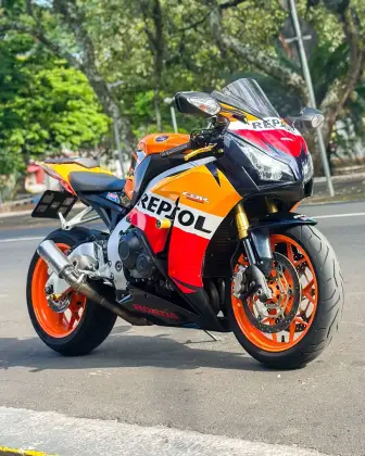 HONDA CBR 1000RR REPSOL 